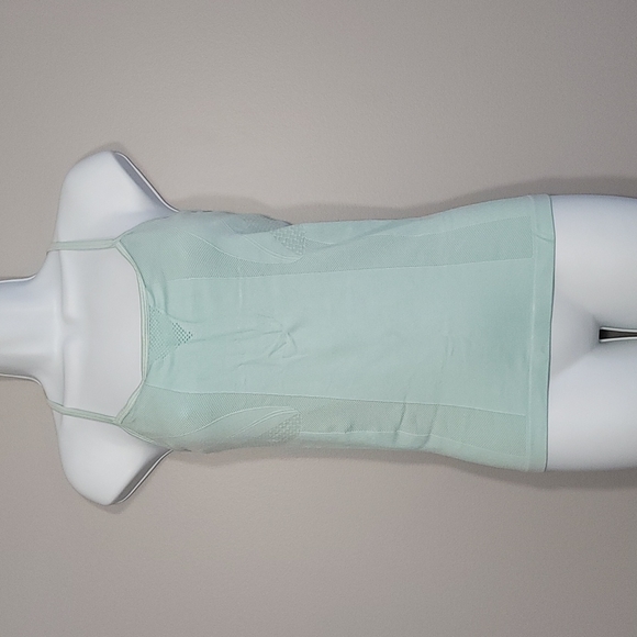 Workout Tank, Built-in Bralette - Picture 1 of 11